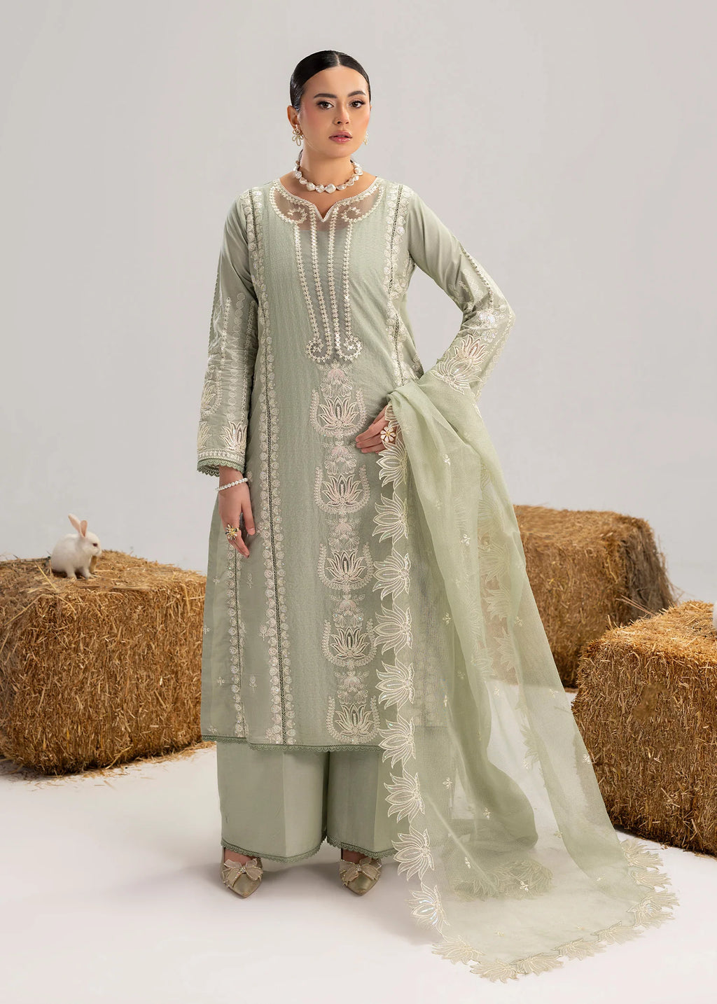 3- Peice Embroidered Lawn Suit