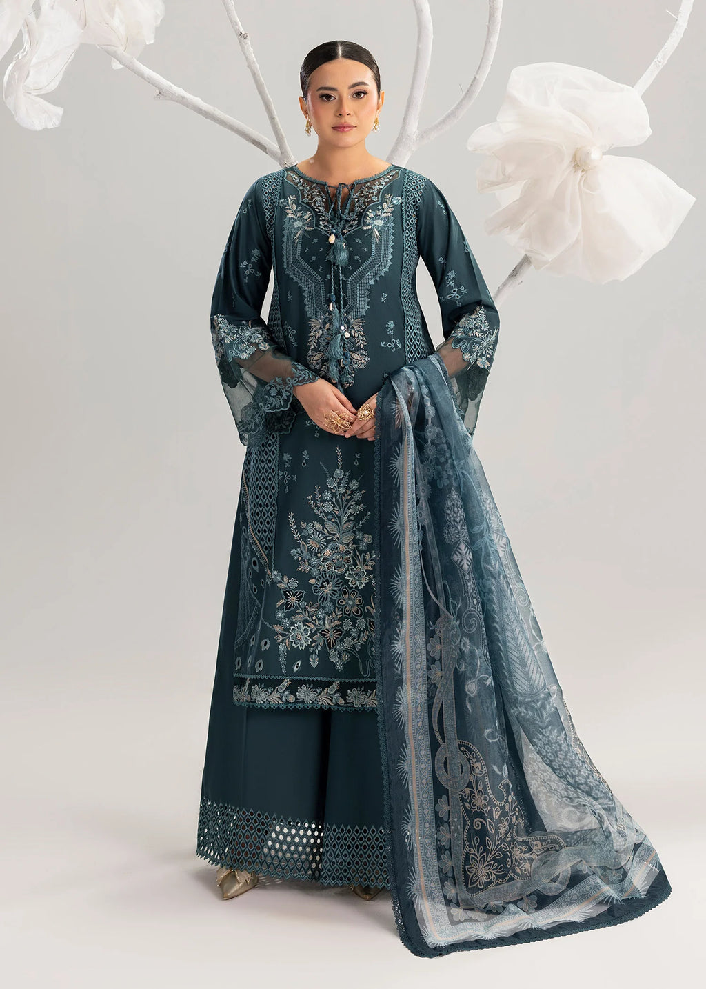 3- Piece Embroidered Lawn Suit